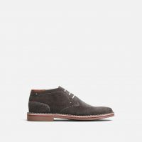 Kenneth Cole: Up to 50% Off: Desert Sun Suede Chukka Boots